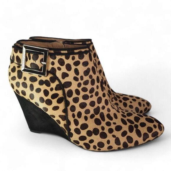 Isaac Mizrahi Leopard Print Pony Hair Wedge Ankle Booties Women's 8.5 - Picture 4 of 12